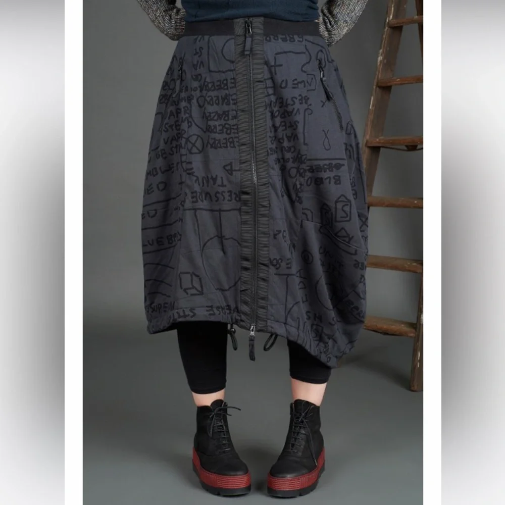 Rundholz Black Label Asymmetrical Tulip Skirt in Dark Gray and Black Print - Picture 2 of 16